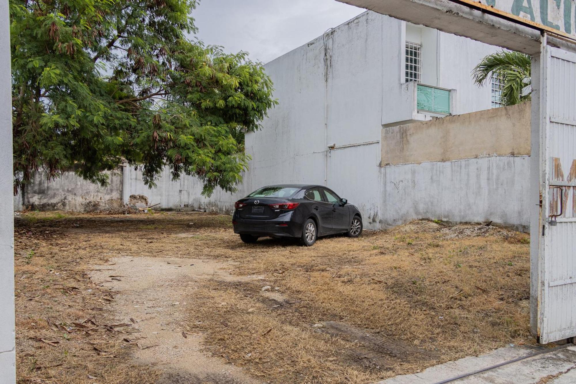 Oyo Hotel Marias,Aeropuerto Internacional De チェトゥマル エクステリア 写真